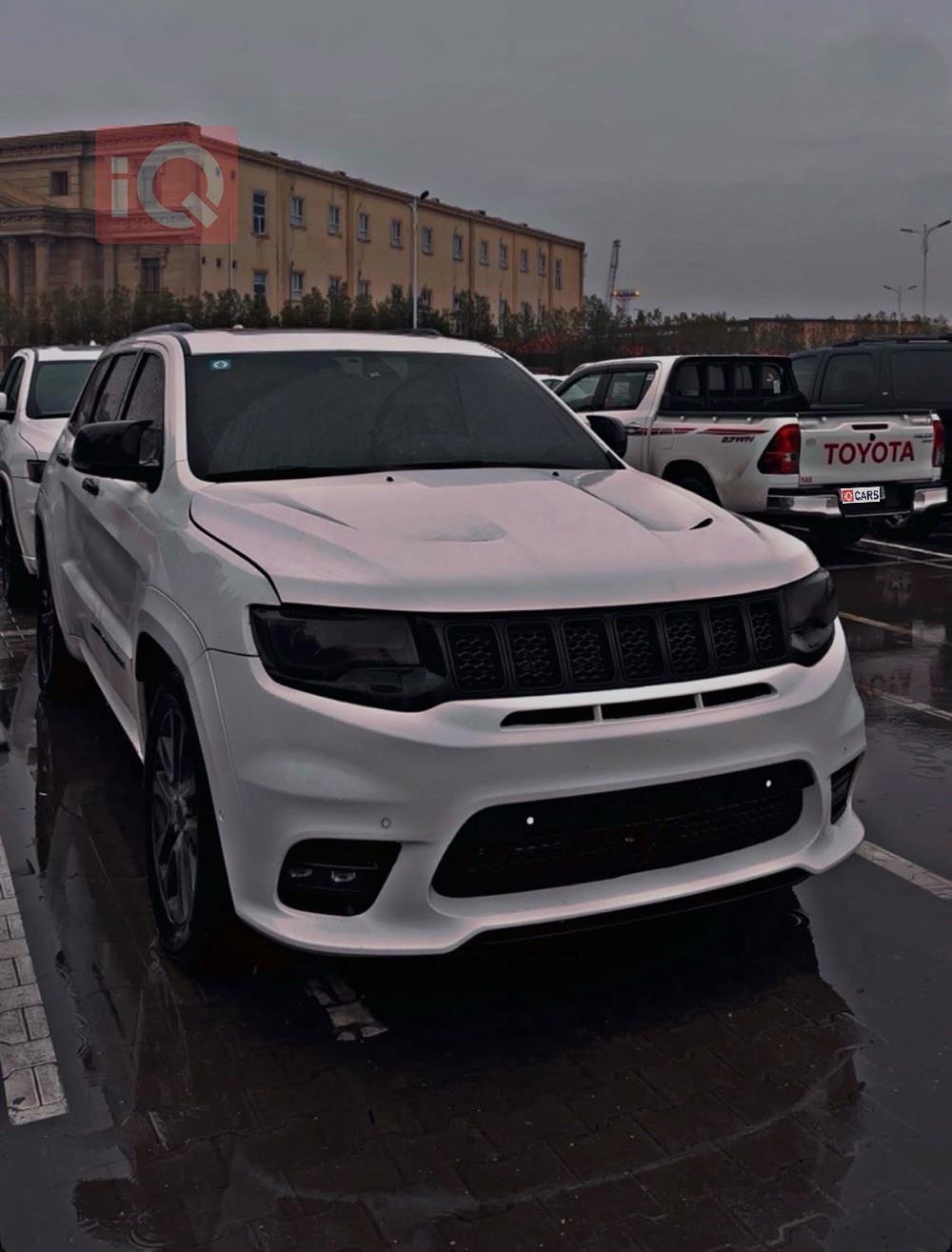 جيب جراند شيروكي